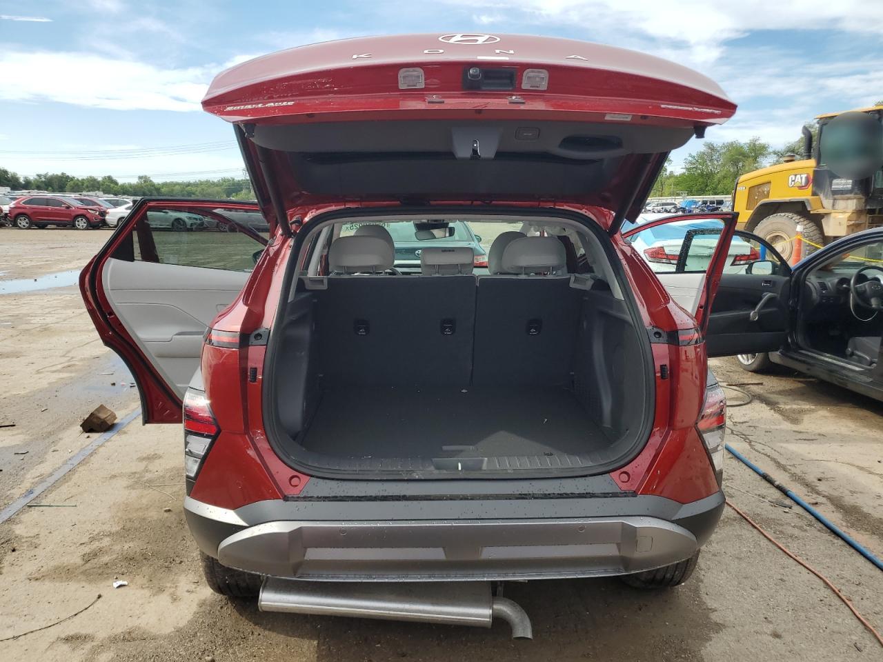 2025 Hyundai Kona Limited VIN: KM8HECA31SU300586 Lot: 65919925