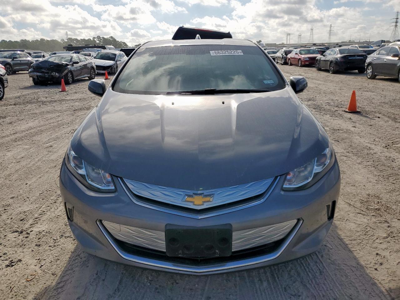 1g1ra6s57ju117447 1G1RA6S57JU117447 2018 Chevrolet Volt Lt
