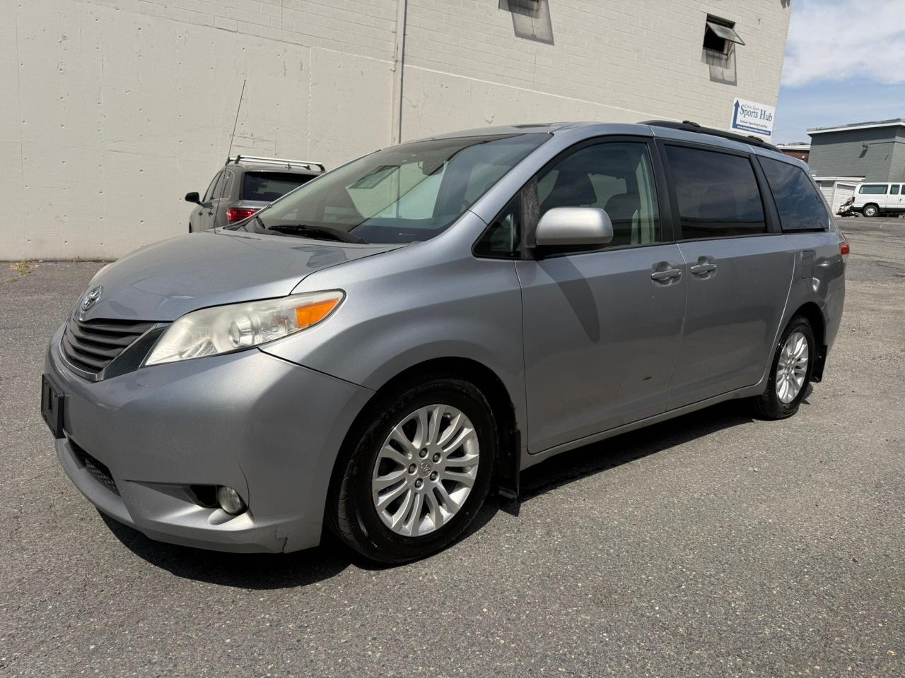 5TDYK3DC3ES515209 2014 Toyota Sienna Xle 2014 Toyota Sienna Xle VIN: 5TDYK3DC3ES515209 Lot: 66675225