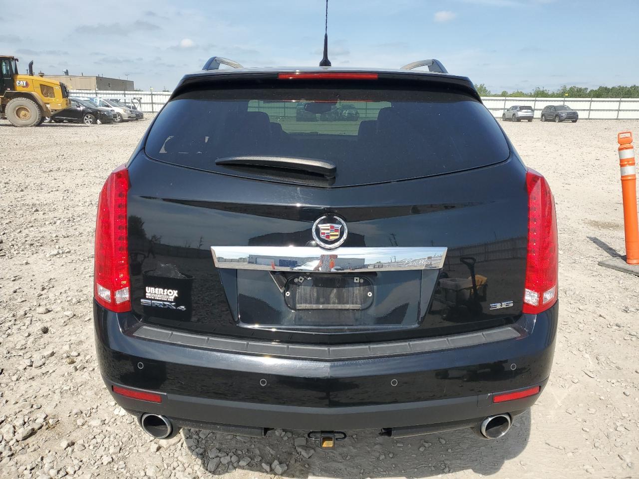 2014 Cadillac Srx Performance Collection VIN: 3GYFNFE38ES627976 Lot: 64205775