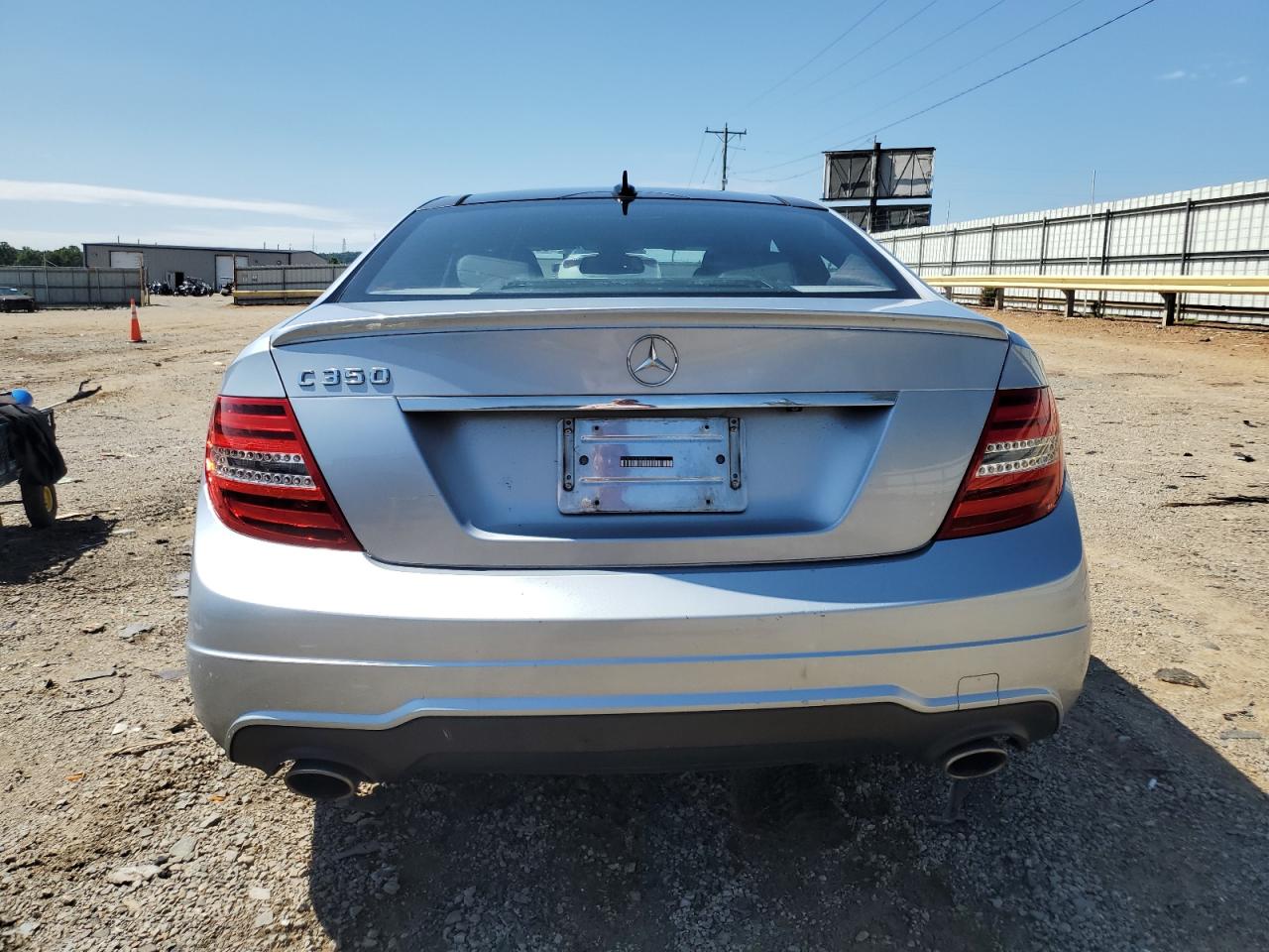 2013 Mercedes-Benz C 350 VIN: WDDGJ5HB1DF957633 Lot: 65576675