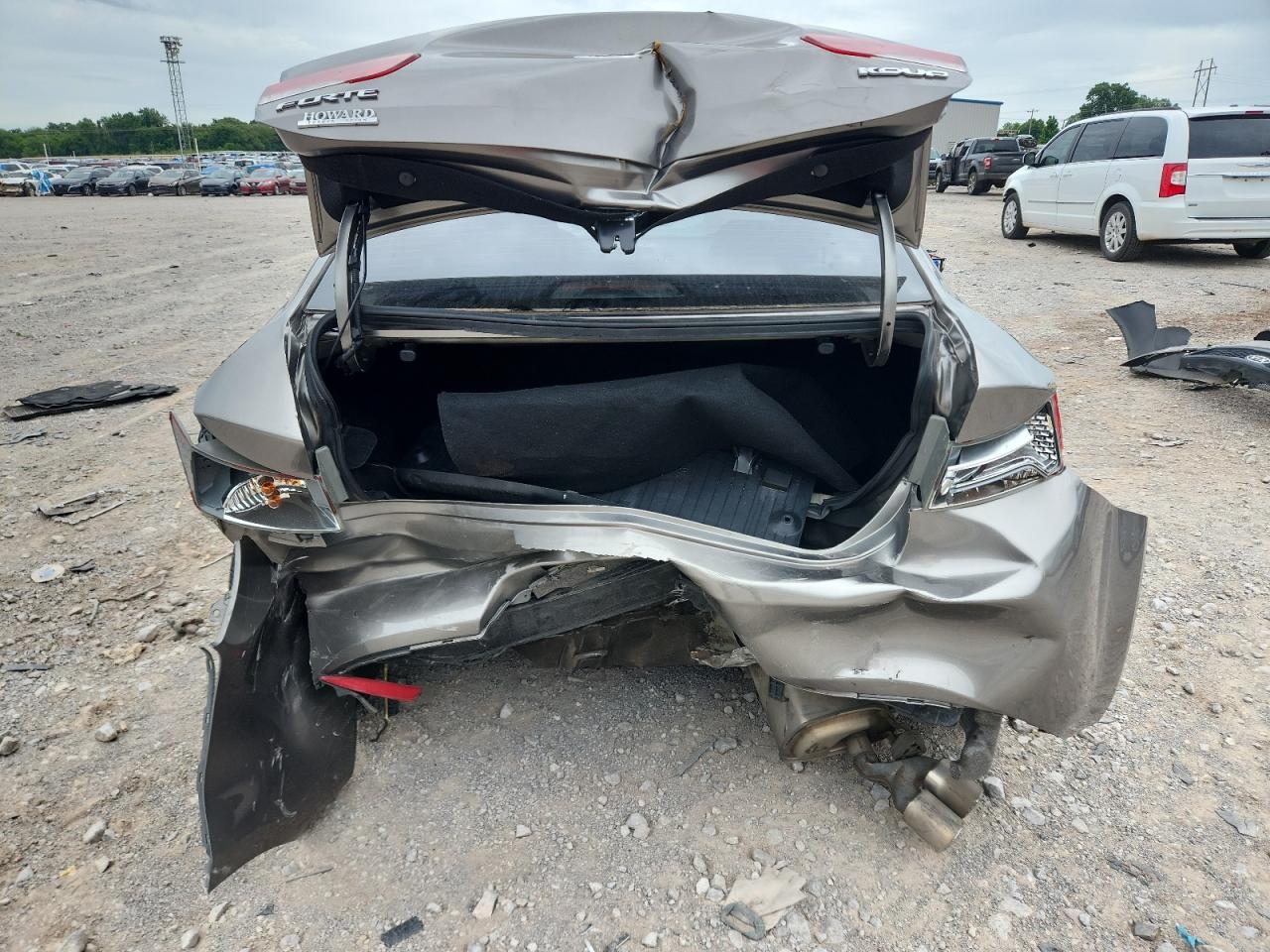 2011 Kia Forte Ex VIN: KNAFU6A2XB5348747 Lot: 63103525