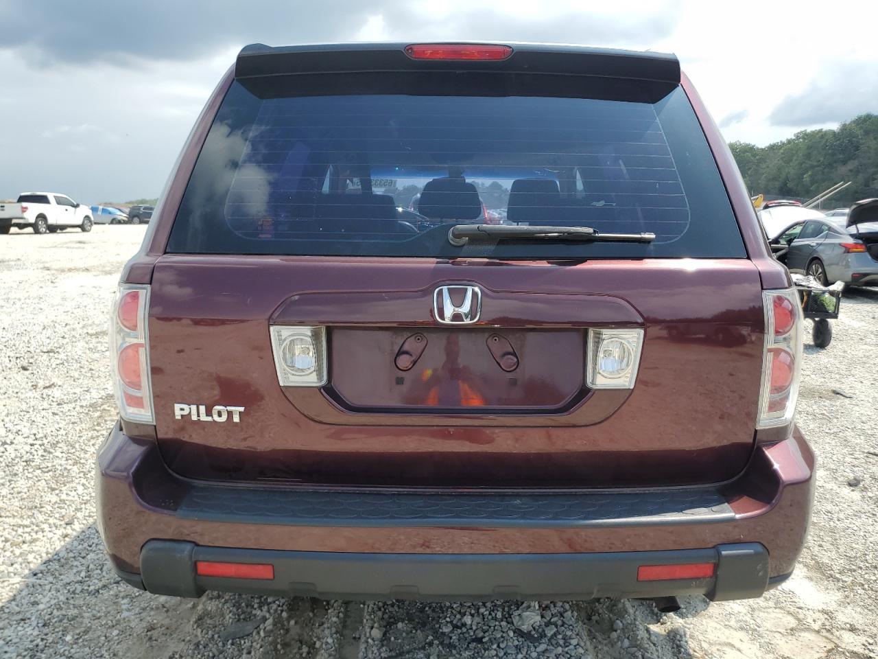 2007 Honda Pilot Lx VIN: 5FNYF28127B019705 Lot: 65333045