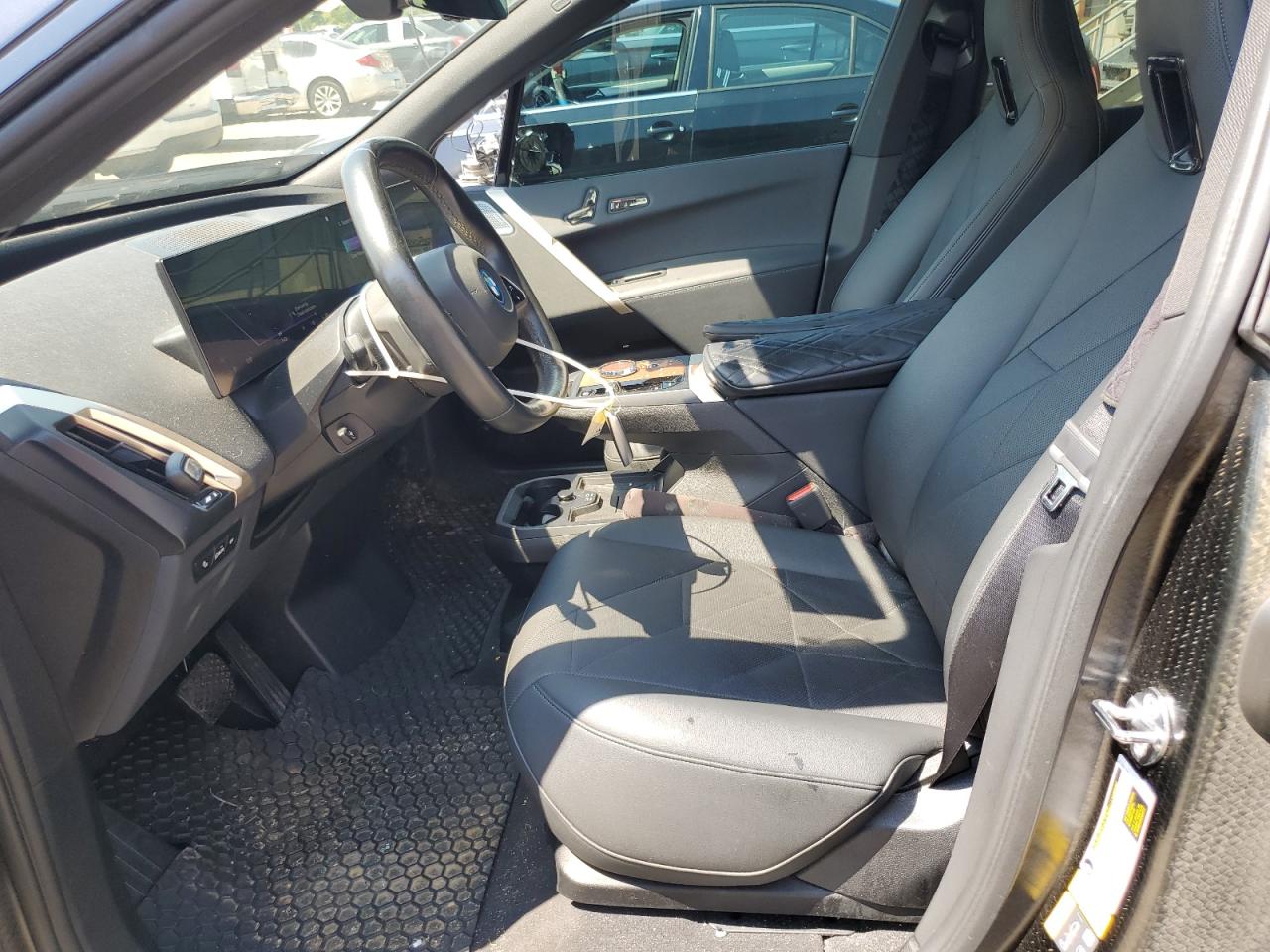 2022 BMW Ix xDrive50 VIN: WB523CF02NCK62693 Lot: 65888515