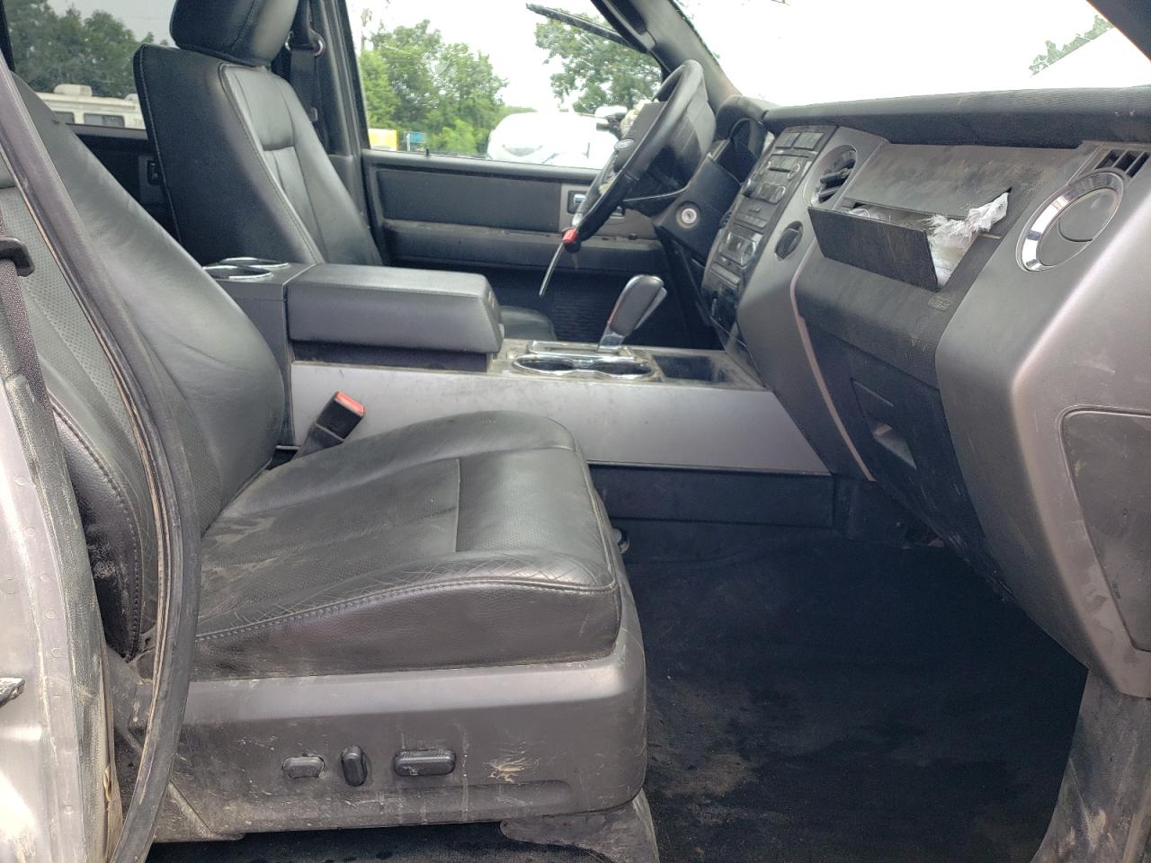 2012 Ford Expedition Limited VIN: 1FMJU2A52CEF20525 Lot: 65387565