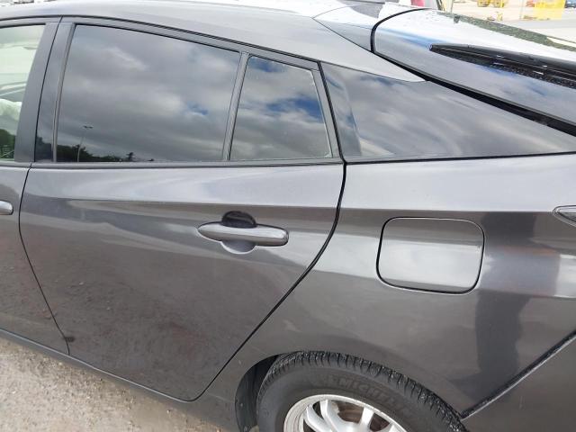 2017 TOYOTA PRIUS ACTI