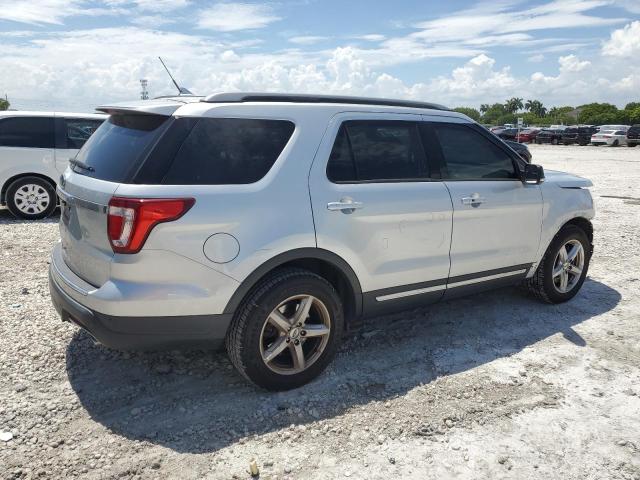  FORD EXPLORER 2018 Silver