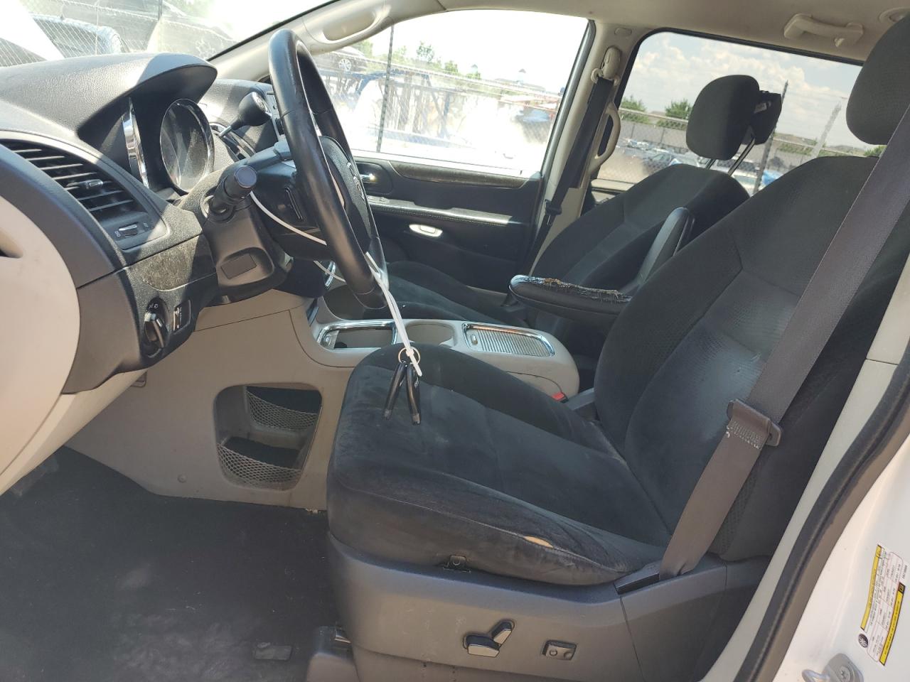 2015 Dodge Grand Caravan Sxt VIN: 2C4RDGCG6FR718504 Lot: 62667165