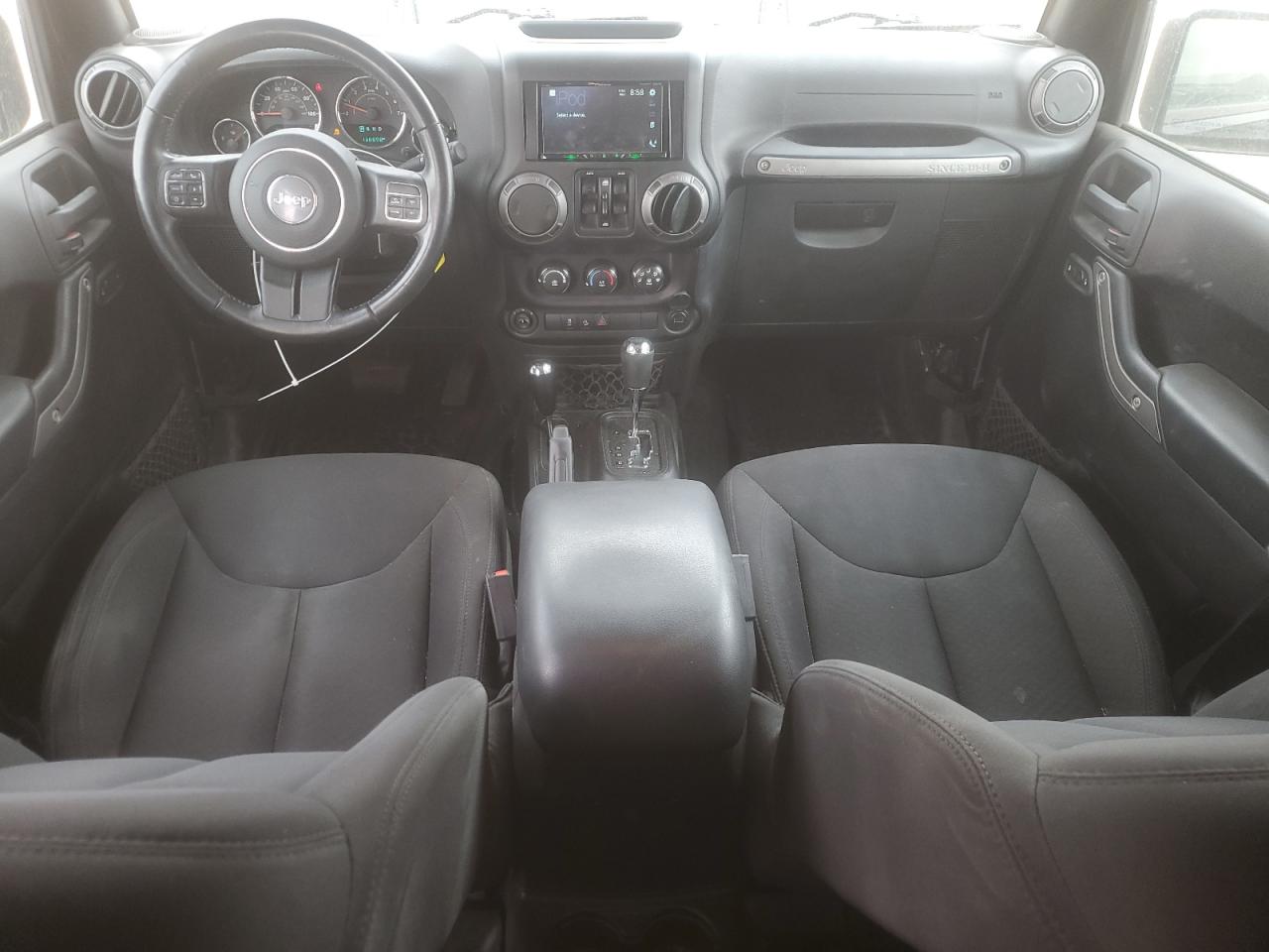 2015 Jeep Wrangler Unlimited Sport VIN: 1C4BJWDG9FL750682 Lot: 64853485