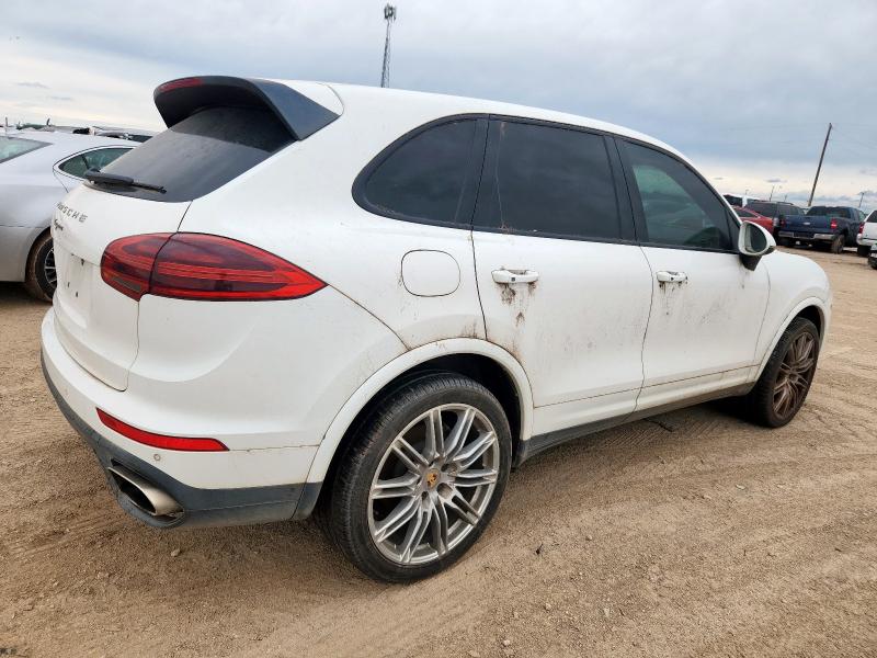  PORSCHE CAYENNE 2018 Biały