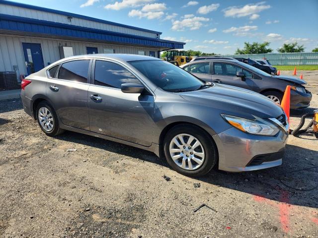 Sedans NISSAN ALTIMA 2016 Gray