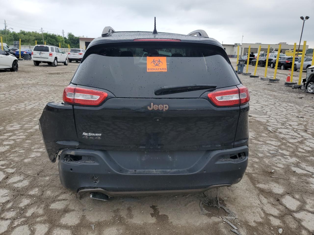 2016 Jeep Cherokee Latitude VIN: 1C4PJMCS7GW285772 Lot: 65728395