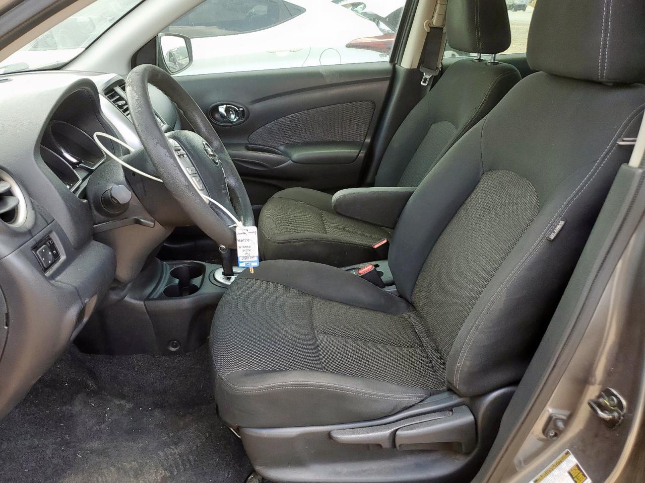 2016 Nissan Versa S VIN: 3N1CN7APXGL852259 Lot: 63572055