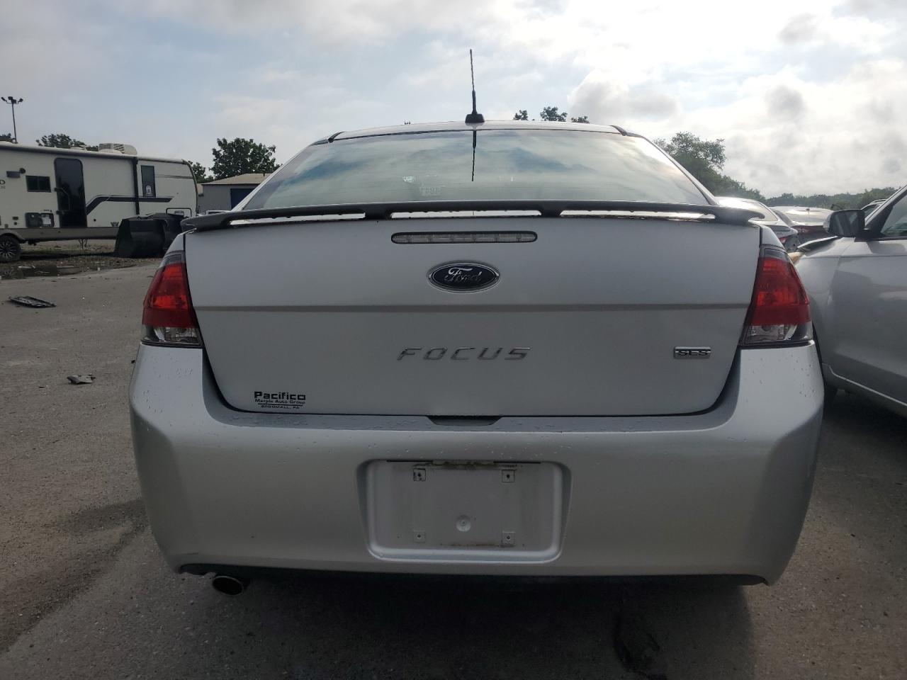 2011 Ford Focus Ses VIN: 1FAHP3GN9BW157789 Lot: 65796325