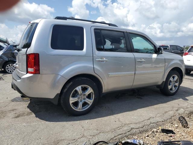  HONDA PILOT 2015 Сріблястий