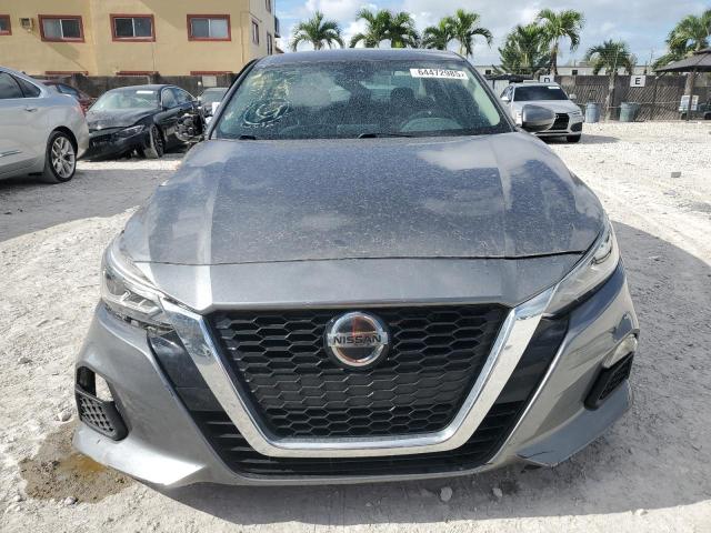  NISSAN ALTIMA 2022 Szary