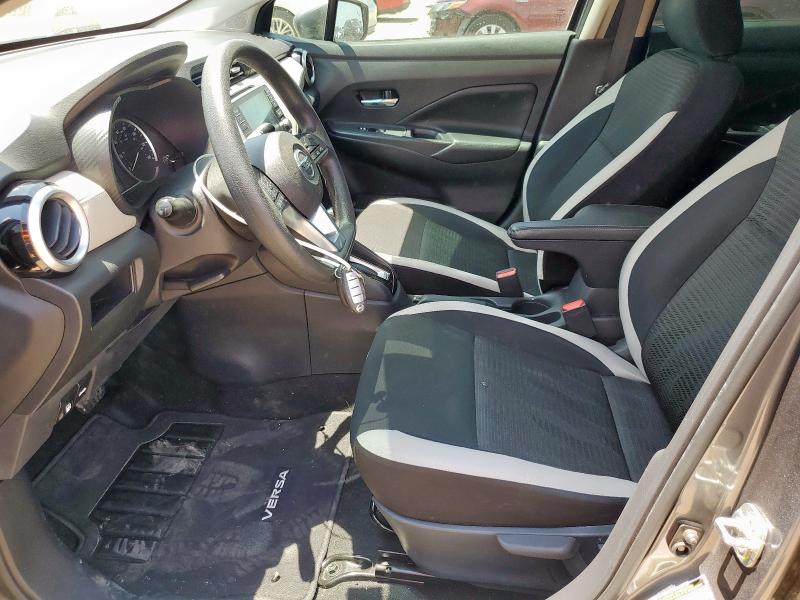  NISSAN VERSA 2020 Szary
