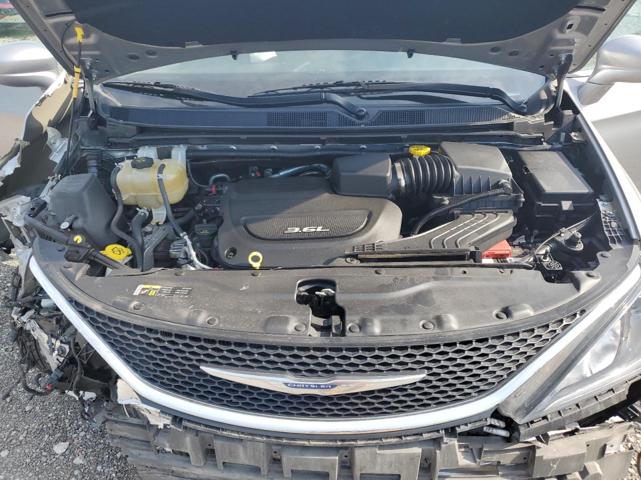 2017 Chrysler Pacifica Touring L Plus VIN: 2C4RC1EG6HR721175 Lot: 64446675