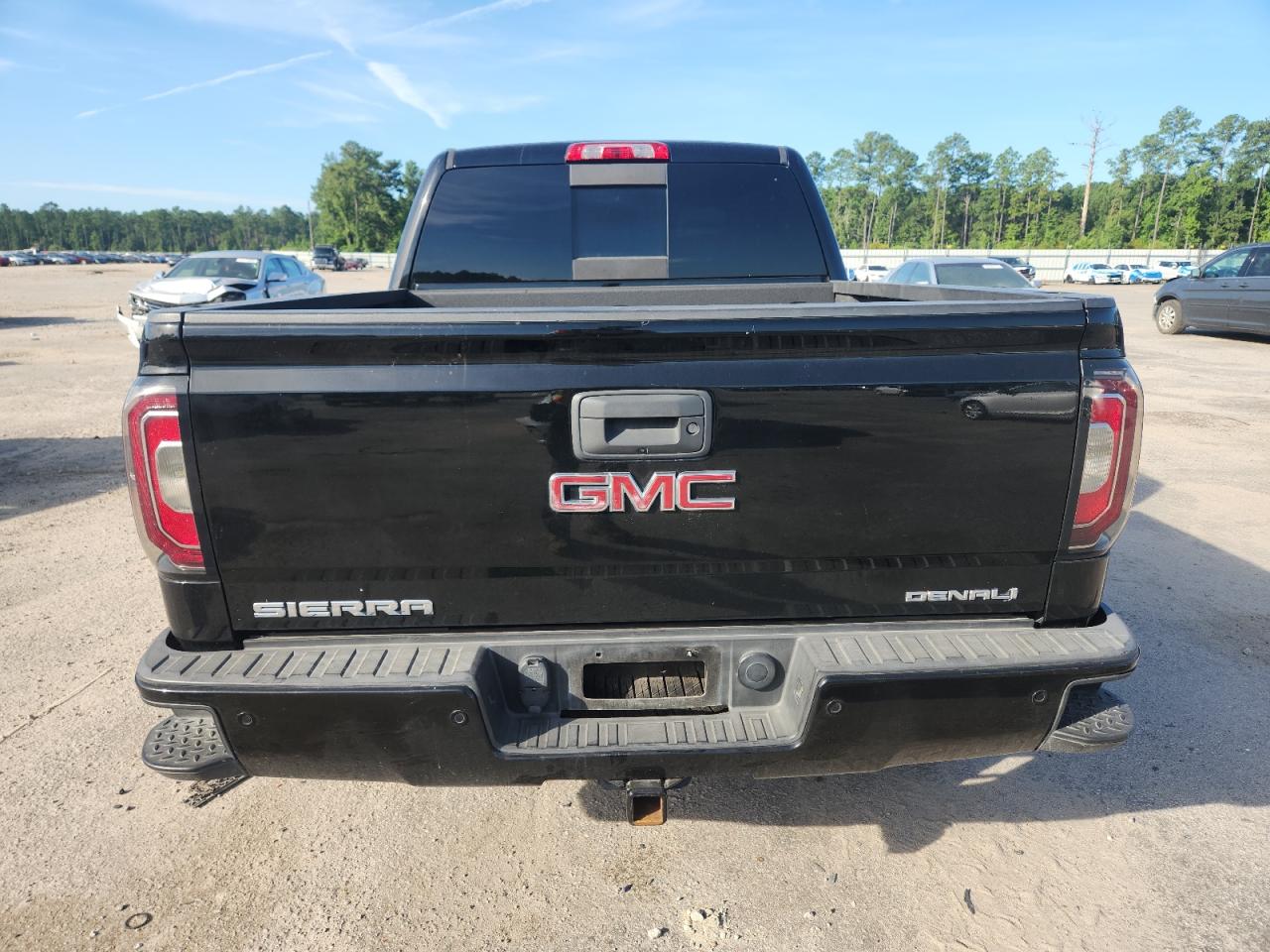 2018 GMC Sierra K1500 Denali VIN: 3GTU2PEC0JG274013 Lot: 64413845