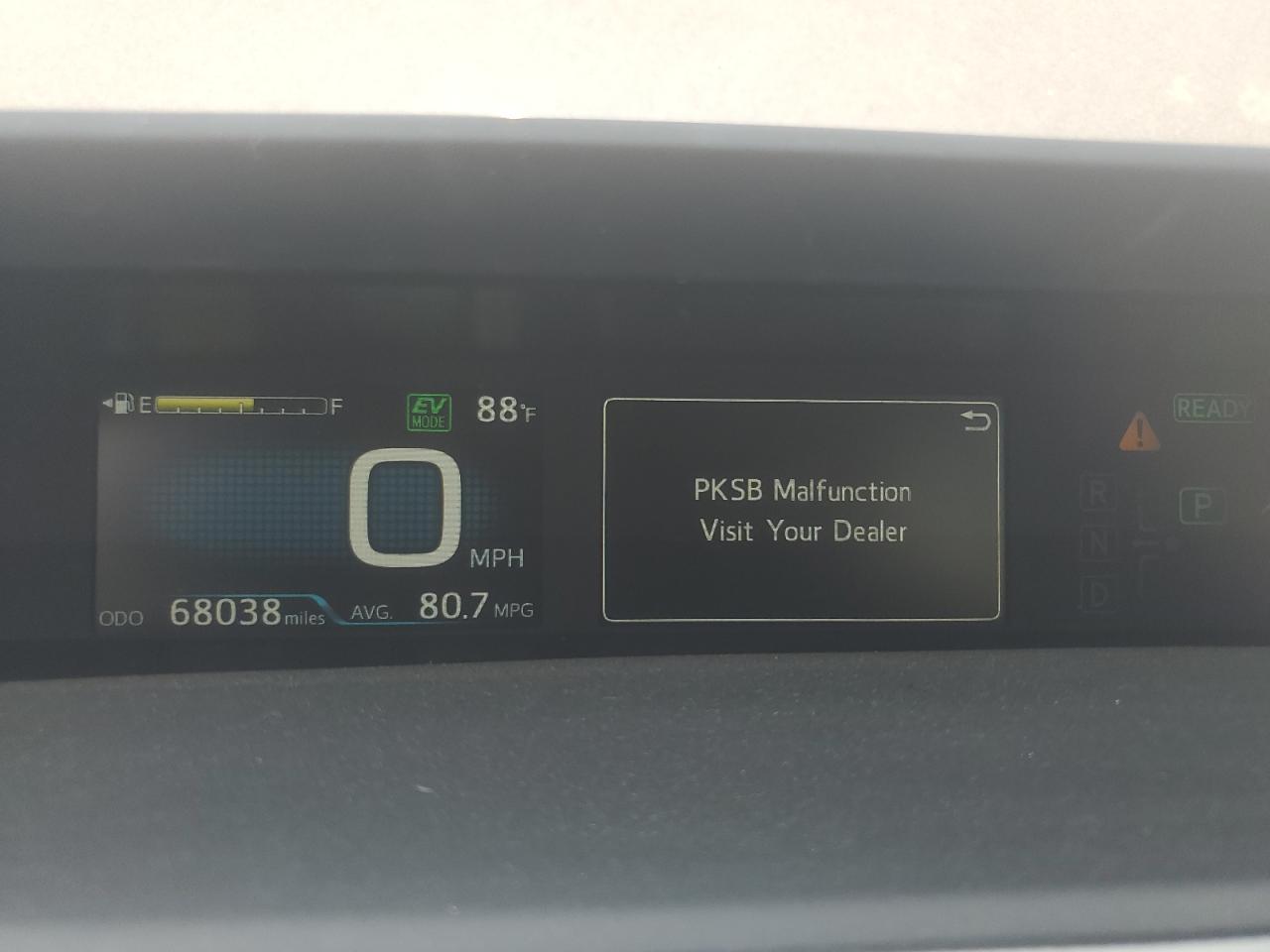 2020 Toyota Prius Prime Le VIN: JTDKARFP5L3145519 Lot: 64441815