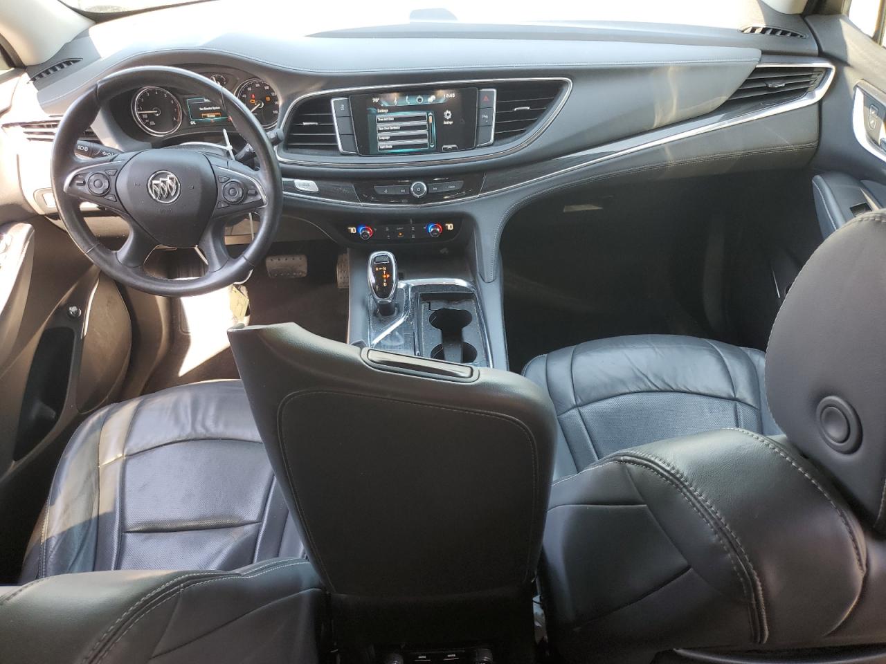 2018 Buick Enclave Essence VIN: 5GAERBKW7JJ209497 Lot: 64198305
