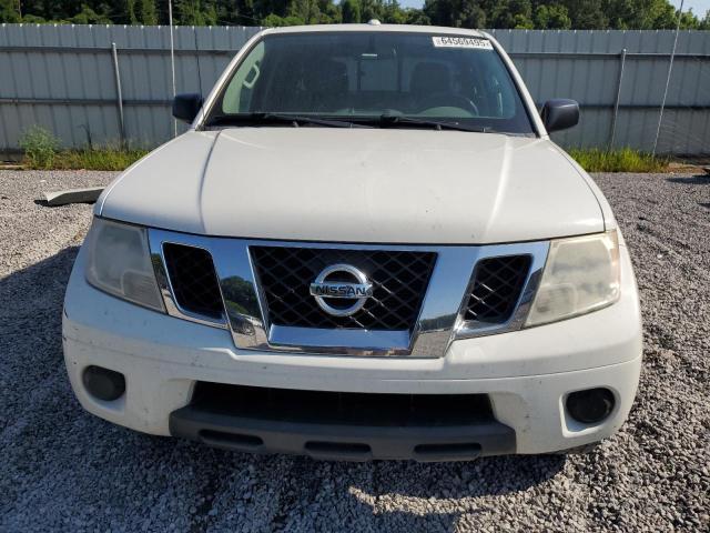 Пикапы NISSAN FRONTIER 2016 Белы