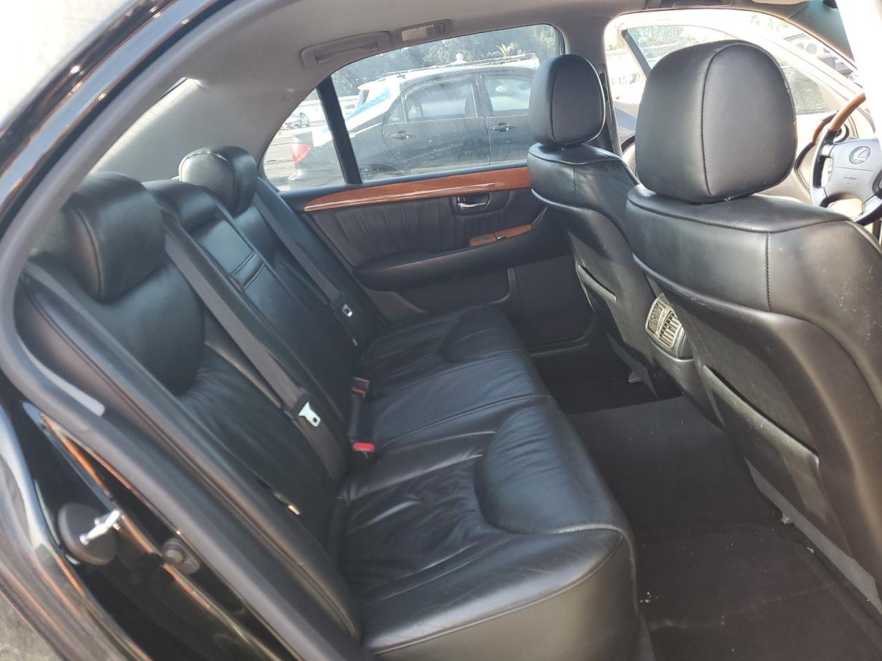 2002 Lexus Ls 430 VIN: JTHBN30F820060979 Lot: 64236015