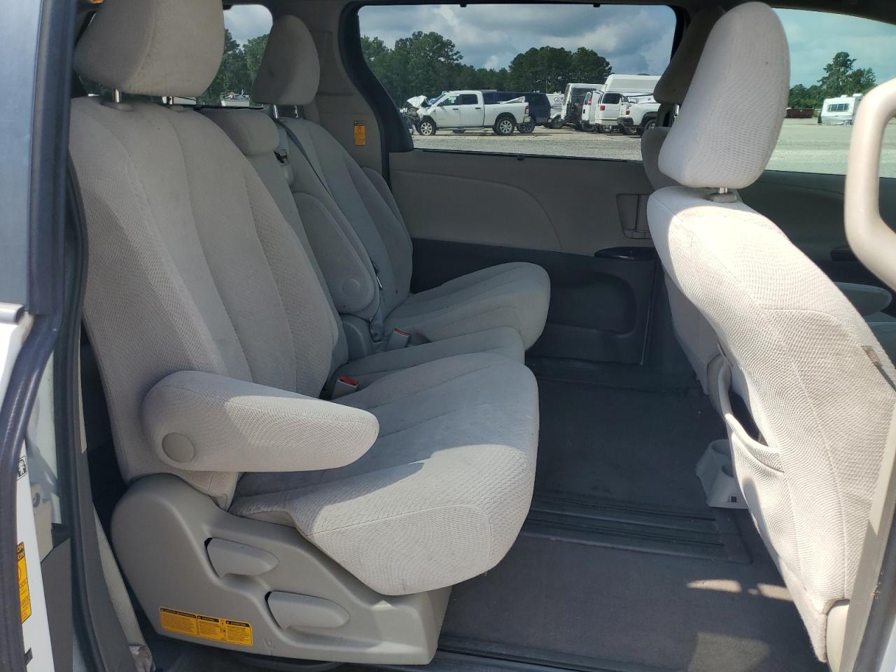 2014 Toyota Sienna Le VIN: 5TDKK3DCXES445309 Lot: 63922645