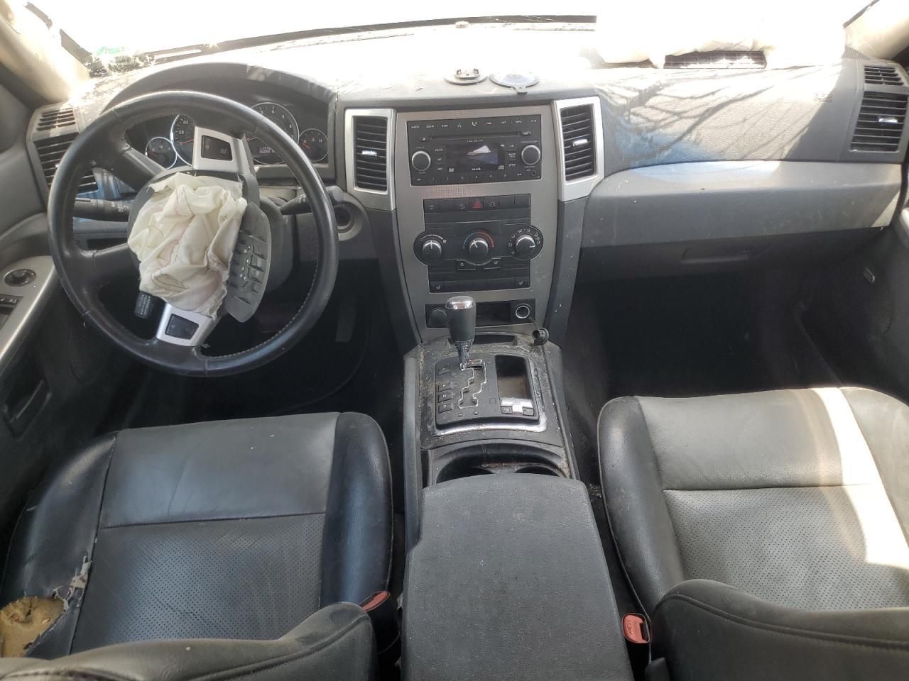 2008 Jeep Grand Cherokee Laredo VIN: 1J8HR48M28C174680 Lot: 65329265