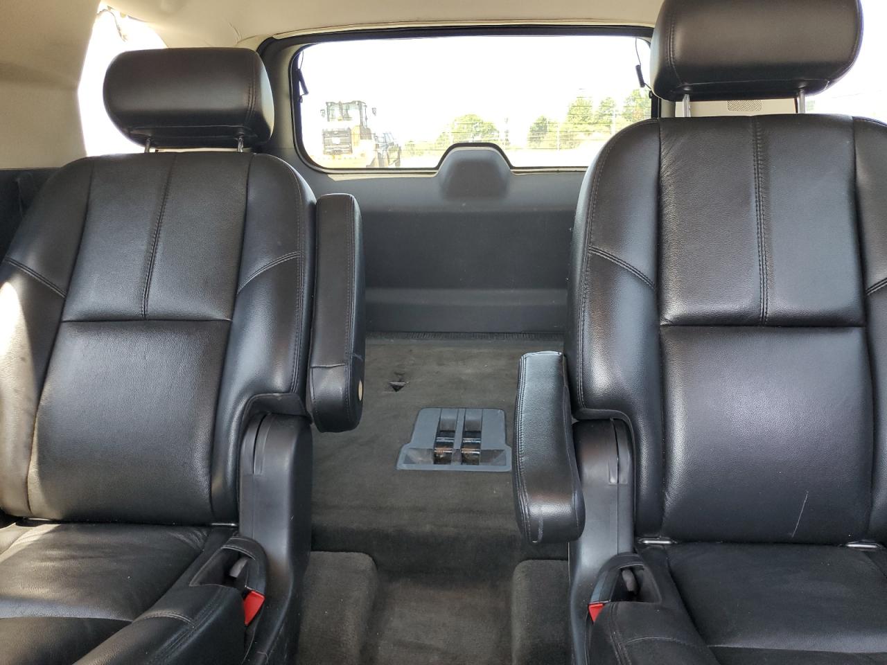 2007 Chevrolet Tahoe C1500 VIN: 1GNFC13J27R223939 Lot: 64778135