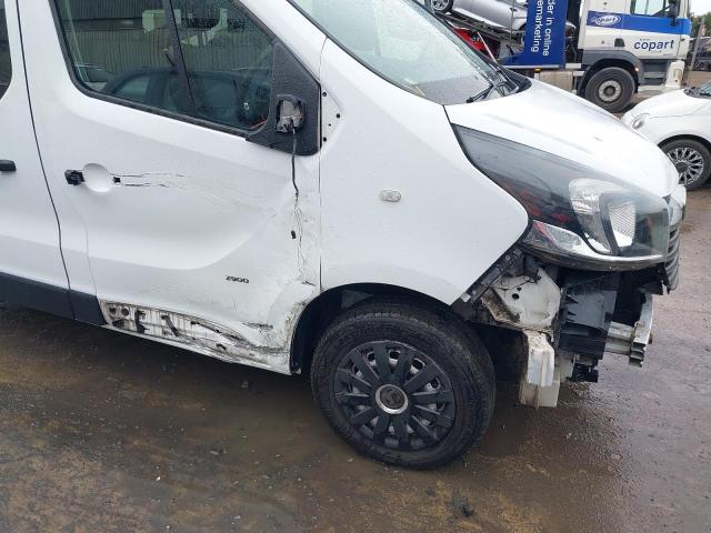 2015 VAUXHALL VIVARO 290