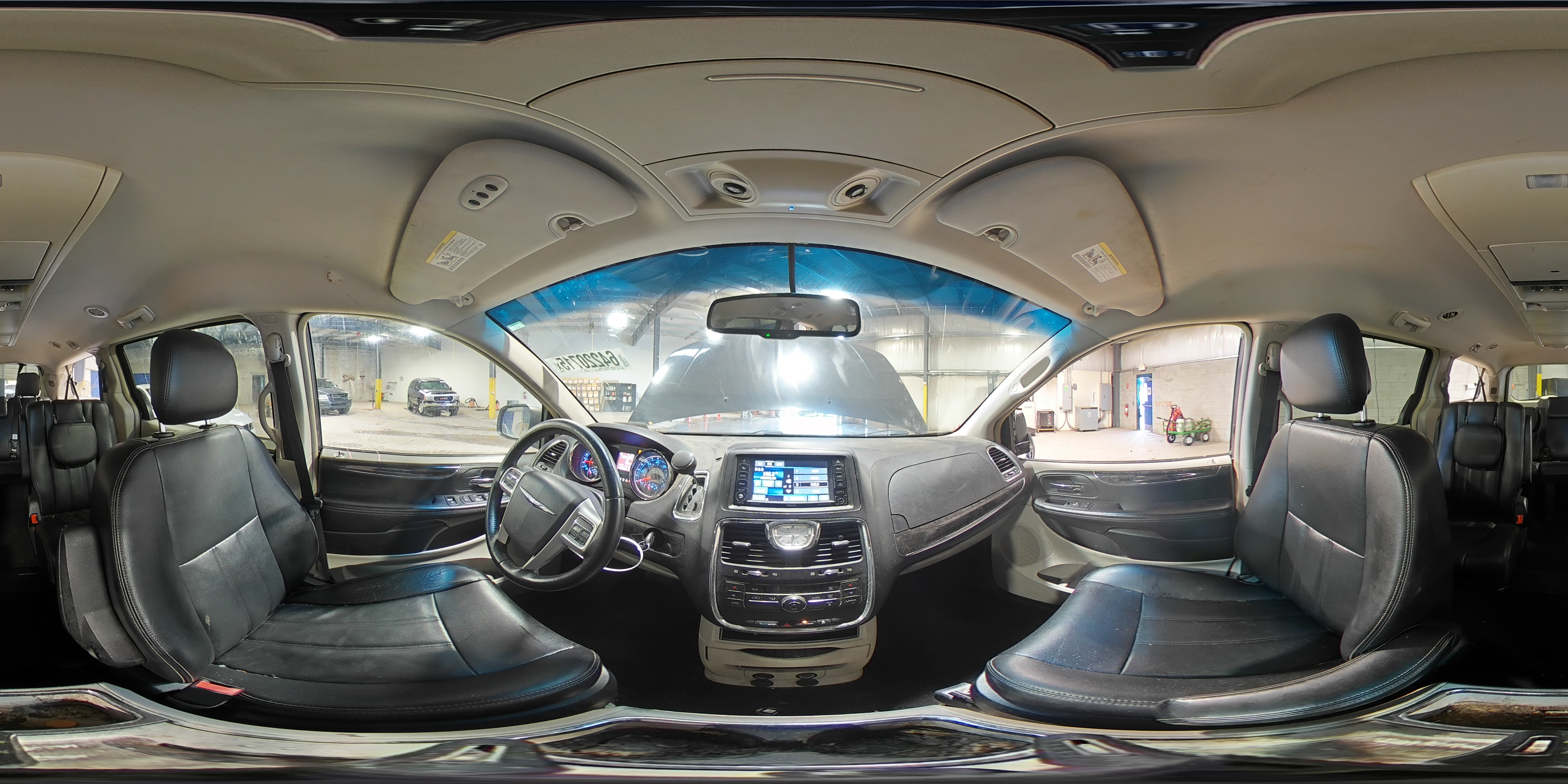 2014 Chrysler Town & Country Touring VIN: 2C4RC1BG9ER448670 Lot: 64220715