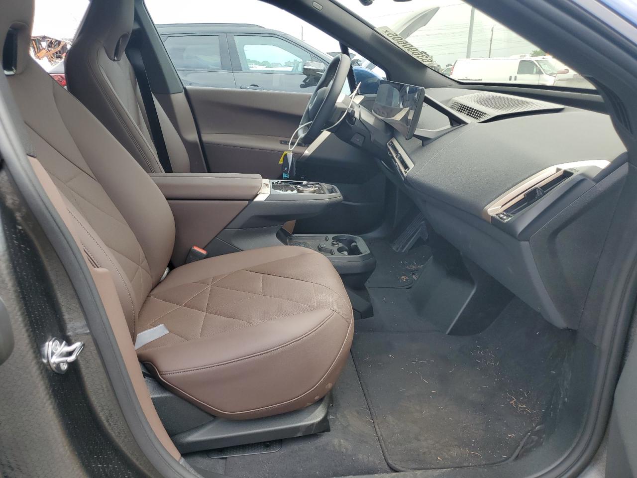 2024 BMW Ix xDrive50 VIN: WB523CF0XRCP88320 Lot: 63690605