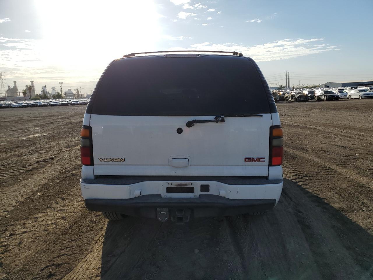 2004 GMC Yukon Denali VIN: 1GKEK63U94J110681 Lot: 64084665