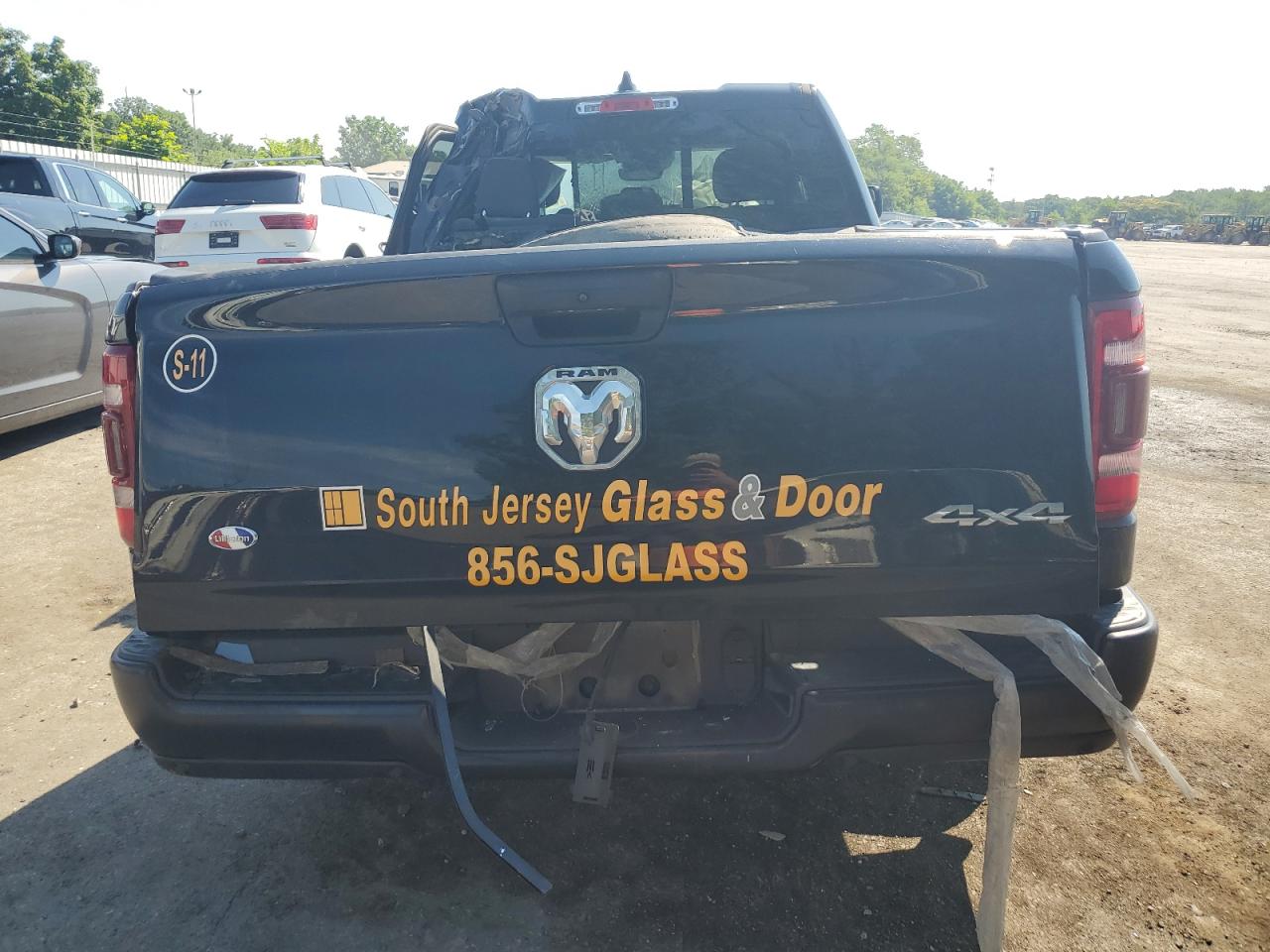 1c6rrfcg4nn360611 1C6RRFCG4NN360611 2022 Ram 1500 Tradesman
