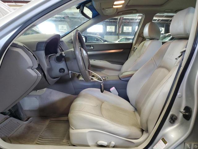 Sedans INFINITI G37 2012 Srebrny