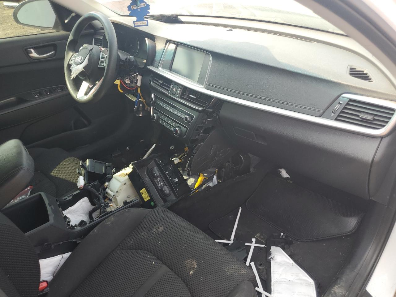2020 Kia Optima Lx VIN: 5XXGT4L39LG403660 Lot: 64088525