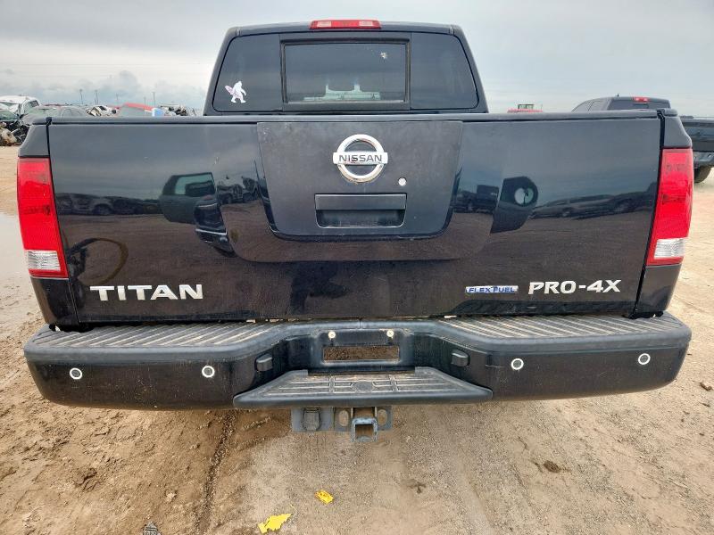  NISSAN TITAN 2012 Black