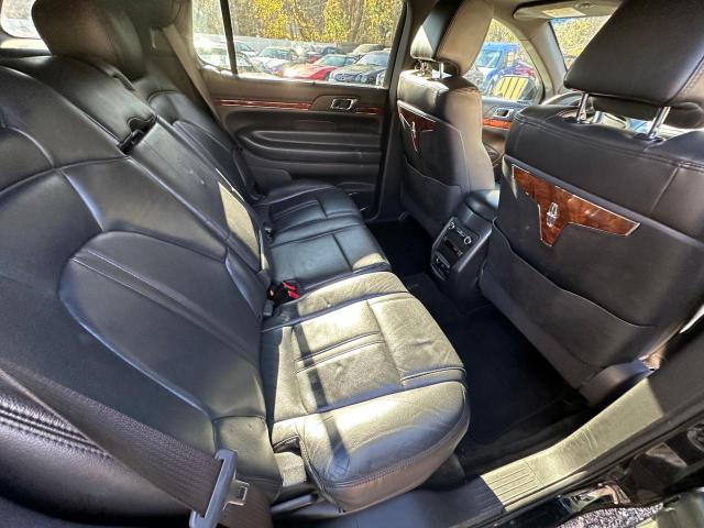 2018 LINCOLN MKT   