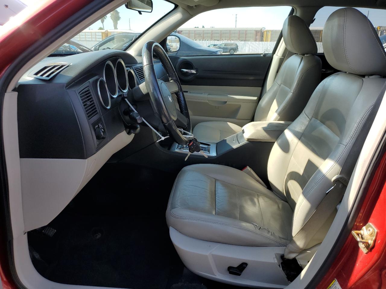 2005 Dodge Magnum R/T VIN: 2D4GV58245H656226 Lot: 65487315