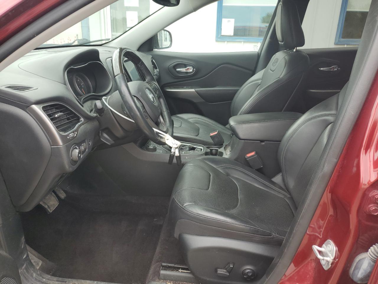 2019 Jeep Cherokee Overland VIN: 1C4PJMJN6KD174101 Lot: 63122515
