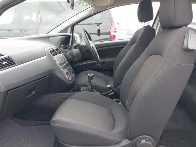 2012 FIAT PUNTO POP