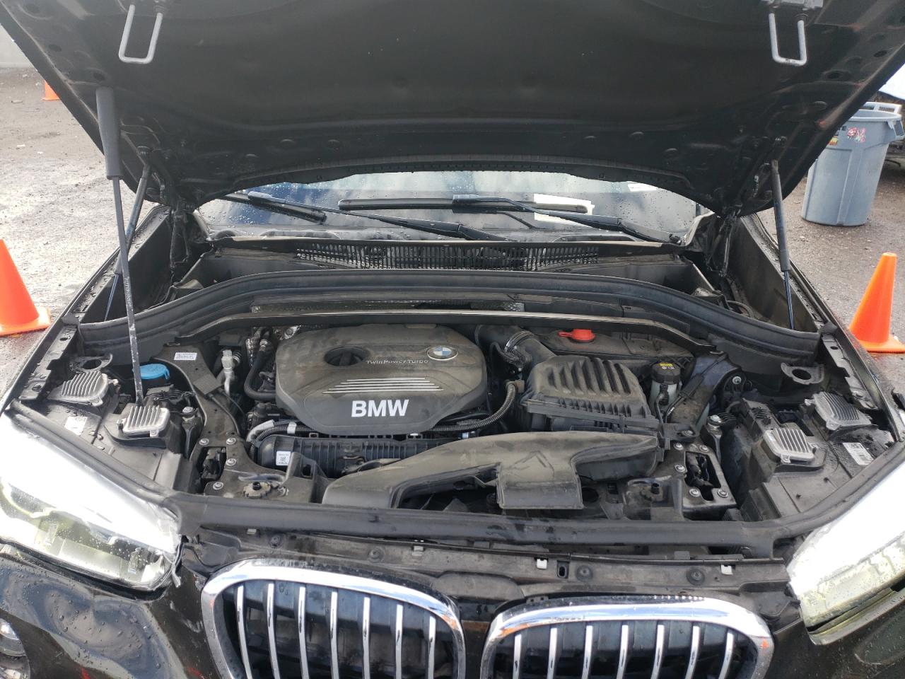 2017 BMW X1 xDrive28I VIN: WBXHT3C31H5F70501 Lot: 63581015