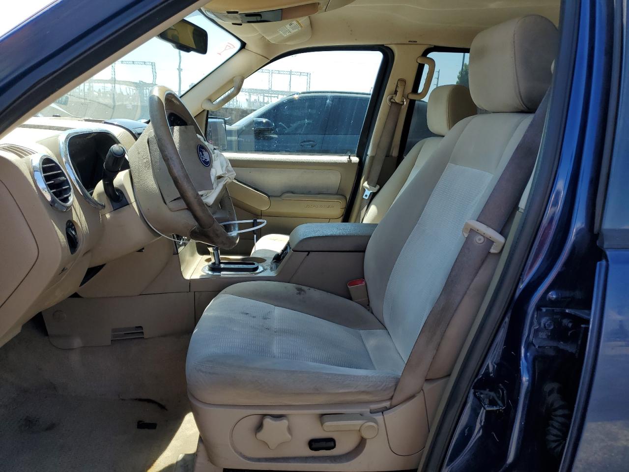 2008 Ford Explorer Xlt VIN: 1FMEU63E08UB14102 Lot: 63680465