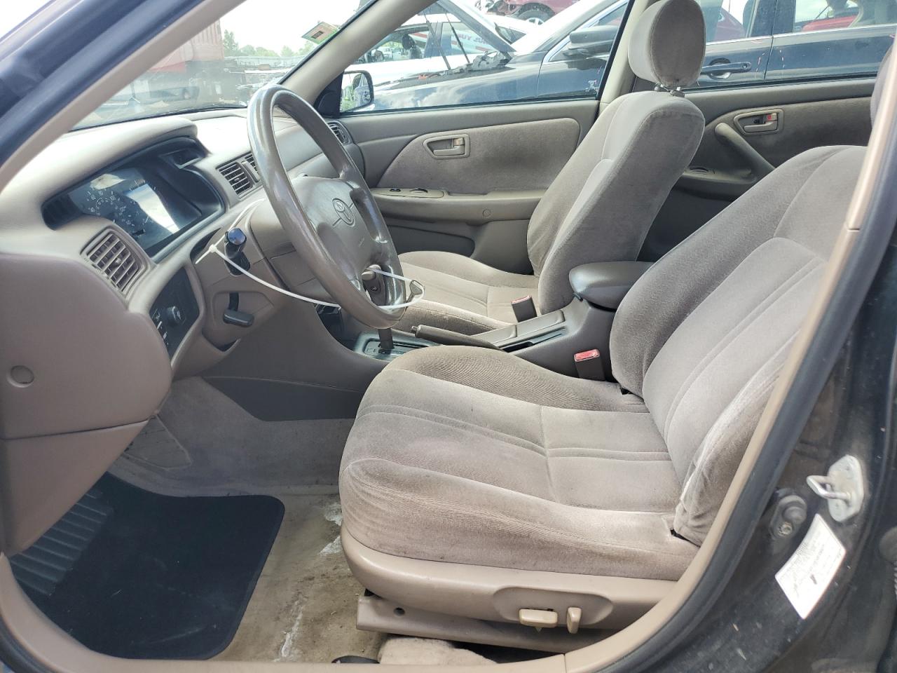1999 Toyota Camry Ce VIN: 4T1BG22K5XU555863 Lot: 65587895