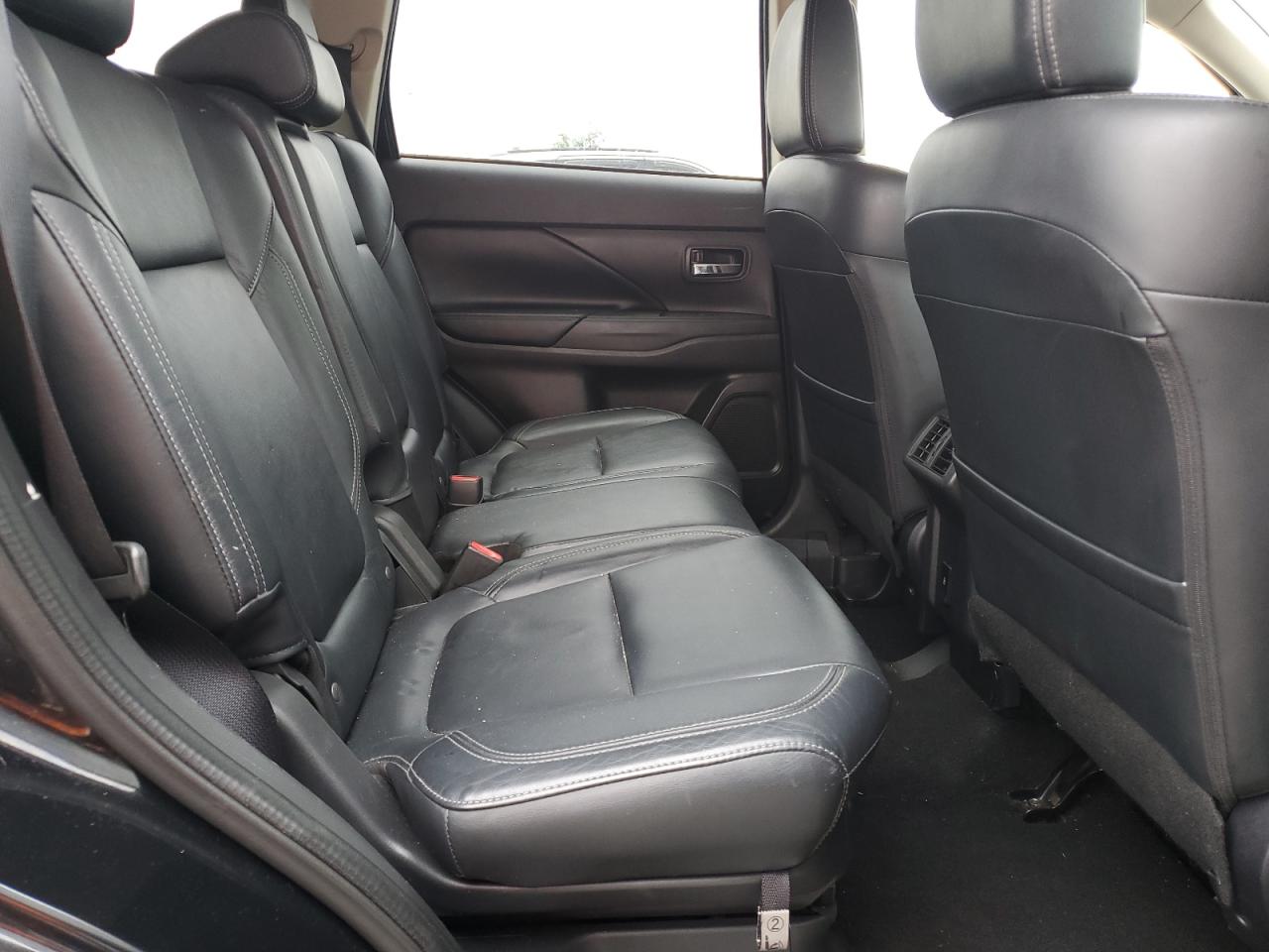 2020 Mitsubishi Outlander Se VIN: JA4AD3A36LZ043495 Lot: 63077905