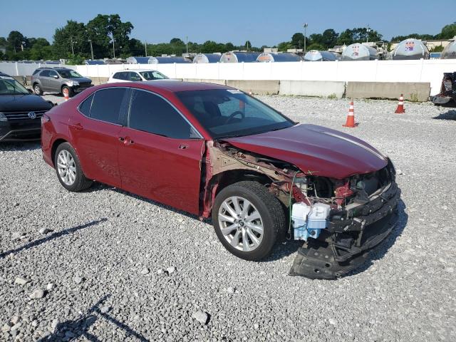  TOYOTA CAMRY 2018 Czerwony