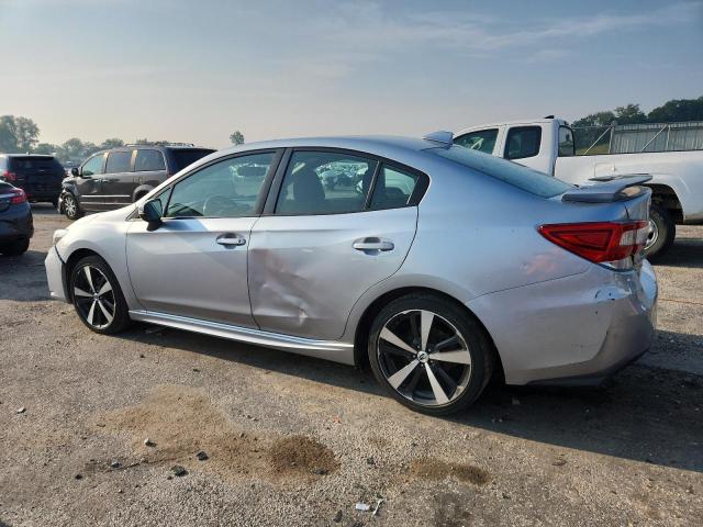  SUBARU IMPREZA 2017 Srebrny