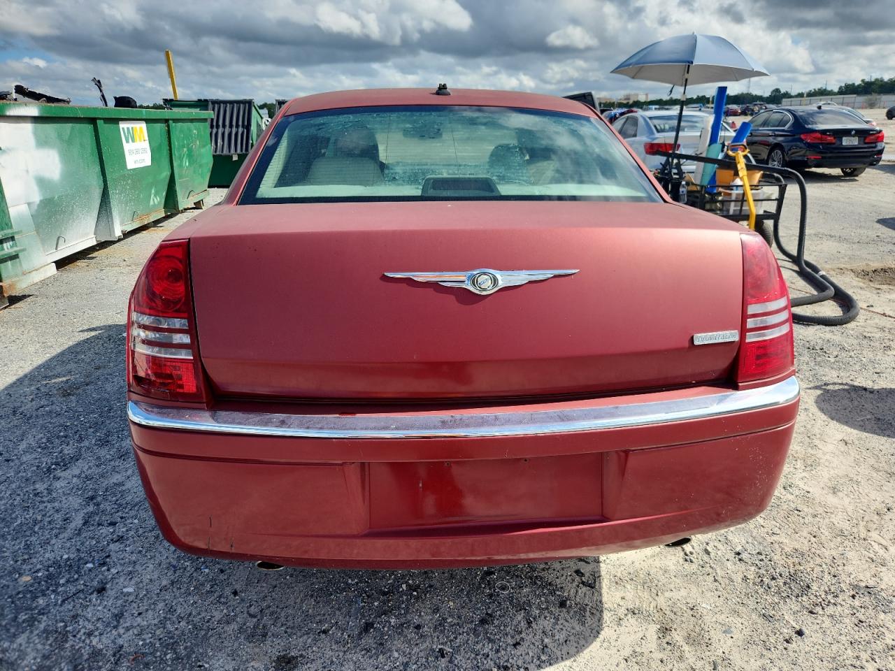 2007 Chrysler 300C VIN: 2C3KA63H67H673721 Lot: 64165845