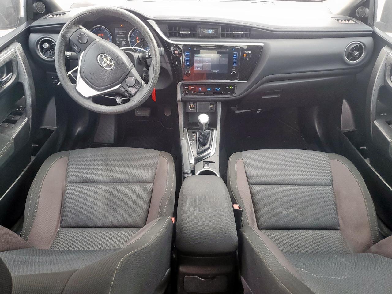 2017 Toyota Corolla L VIN: 5YFBURHE4HP659847 Lot: 65617575